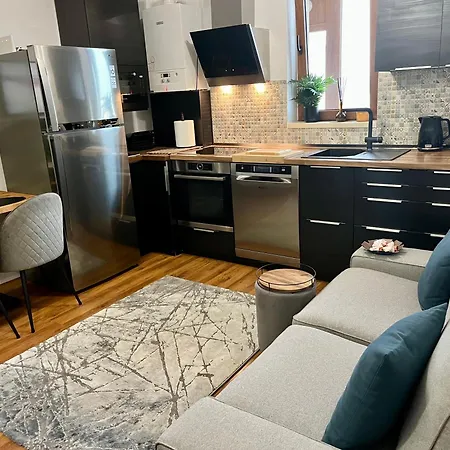 Апартаменты Ramona's Cosy *